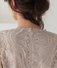 ランタンスリーブ刺繍レース  バックリボン 結婚式 パーティー タイトドレス (S,M,L,XL)50123