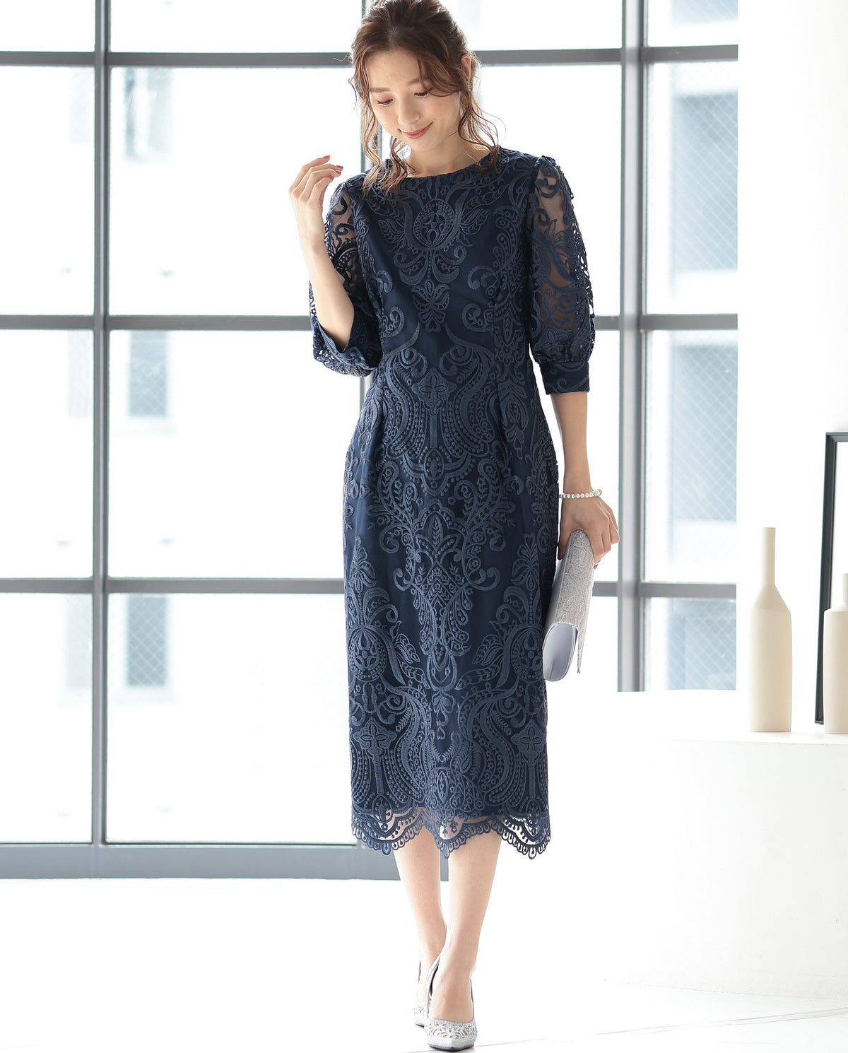 ランタンスリーブ刺繍レース  バックリボン 結婚式 パーティー タイトドレス (S,M,L,XL)50123