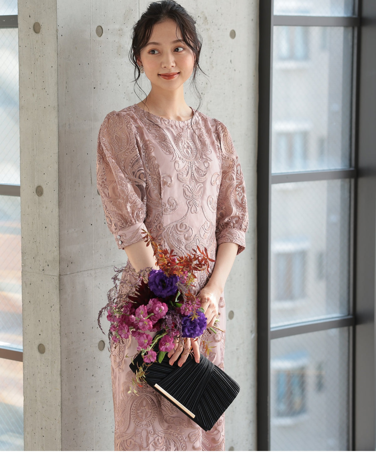ランタンスリーブ刺繍レース  バックリボン 結婚式 パーティー タイトドレス (S,M,L,XL)50123
